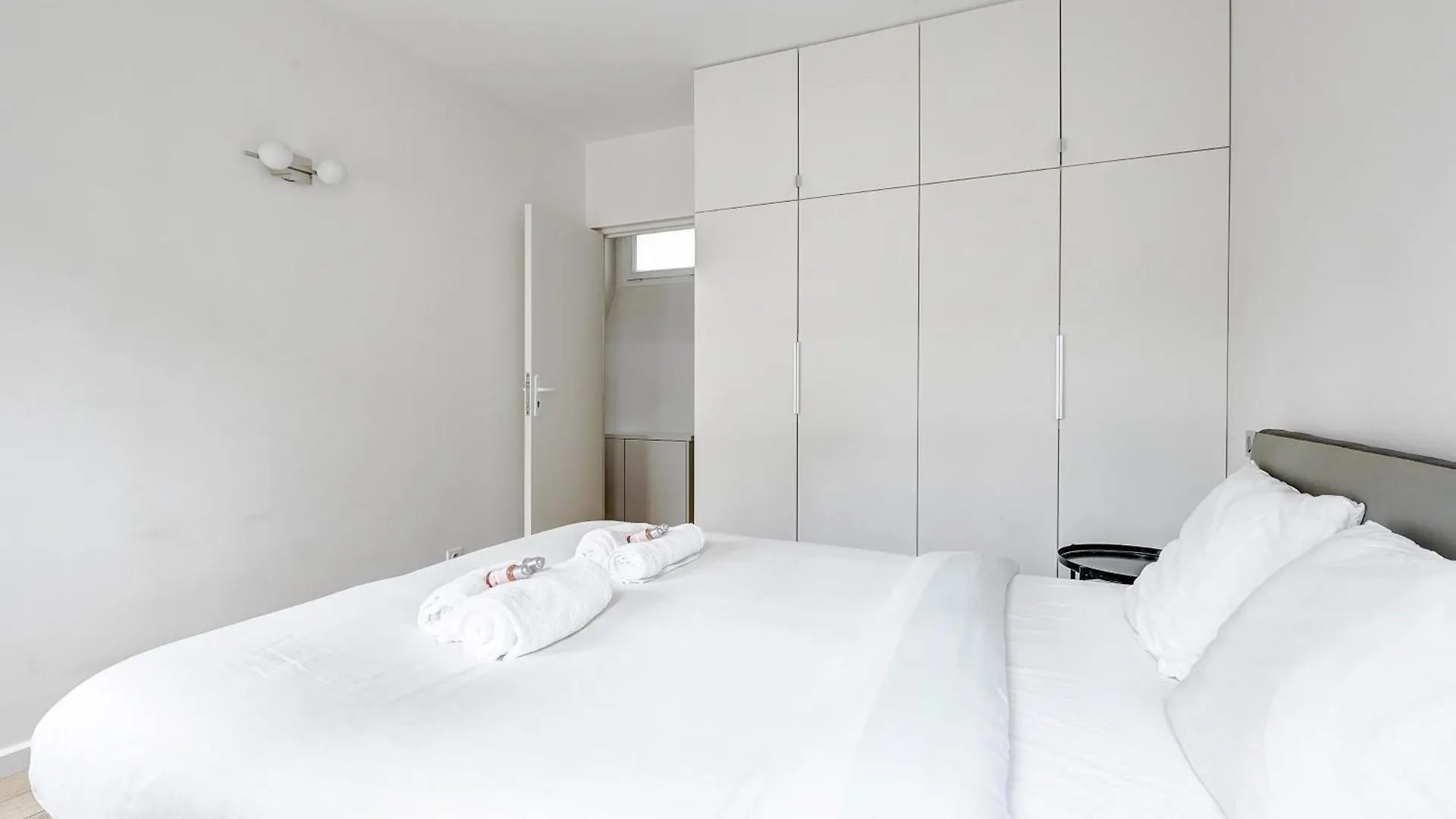 106 - 6 Personnes Prestige 75M2 Au Coeur De Paris Apartment